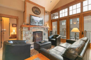 Catamount Lodge 404B by East West Hospitality Truckee